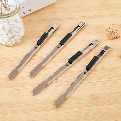 109-五金系列美工刀UK1400